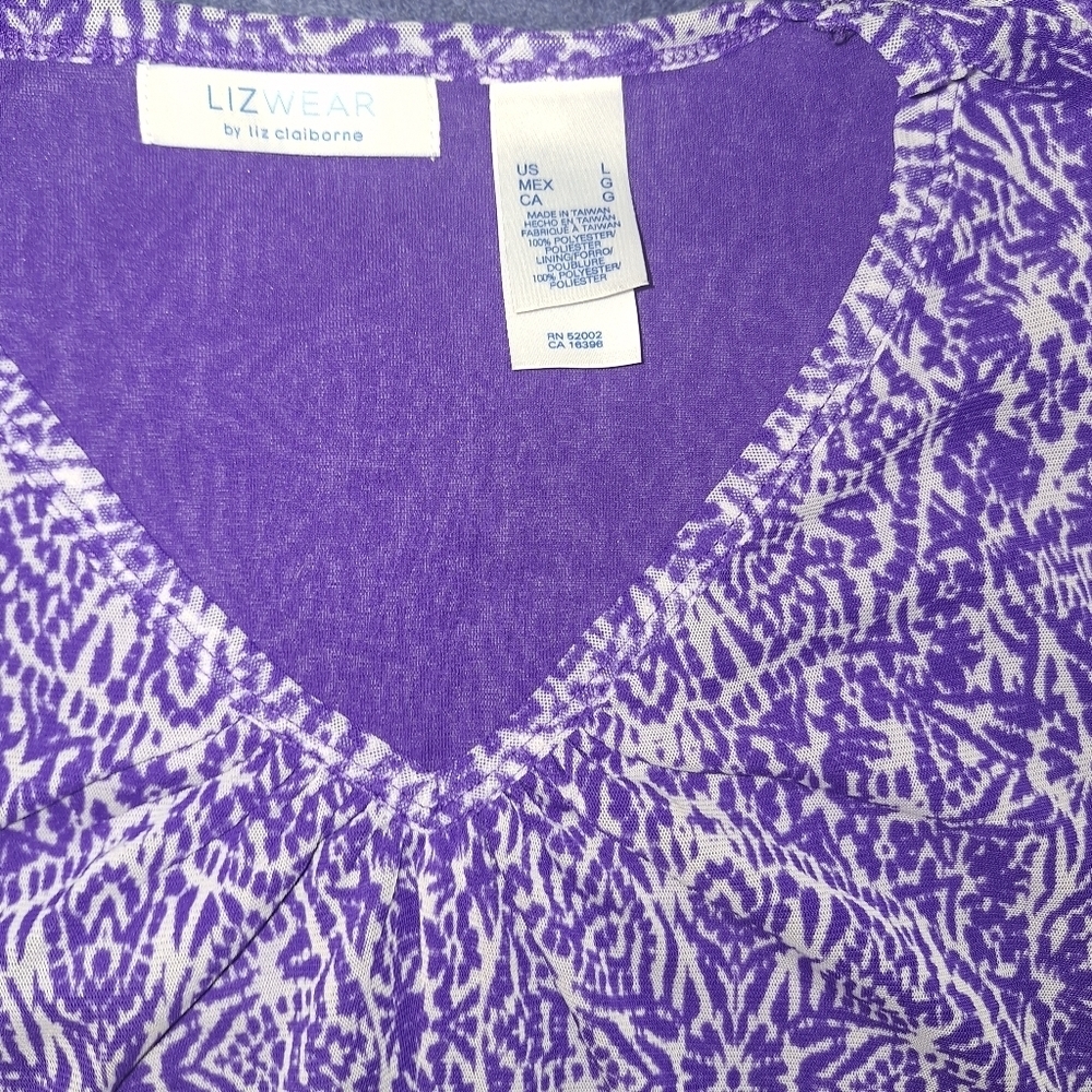 Liz Wear Purple and White Women's Blouse Large - Picture 2 of 3
